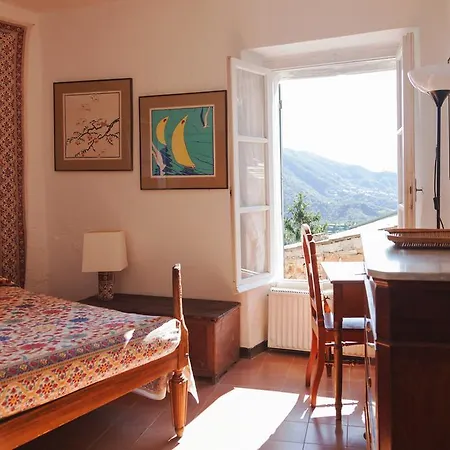 Casa Degli Olivi アパート レヴァント