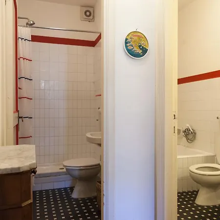 アパート Casa Degli Olivi レヴァント
