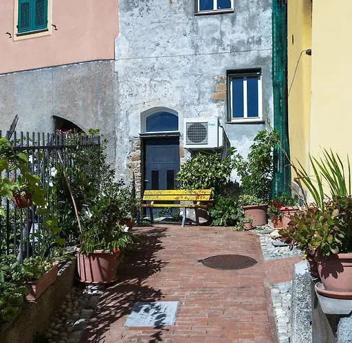 Casa Degli Olivi * Levanto